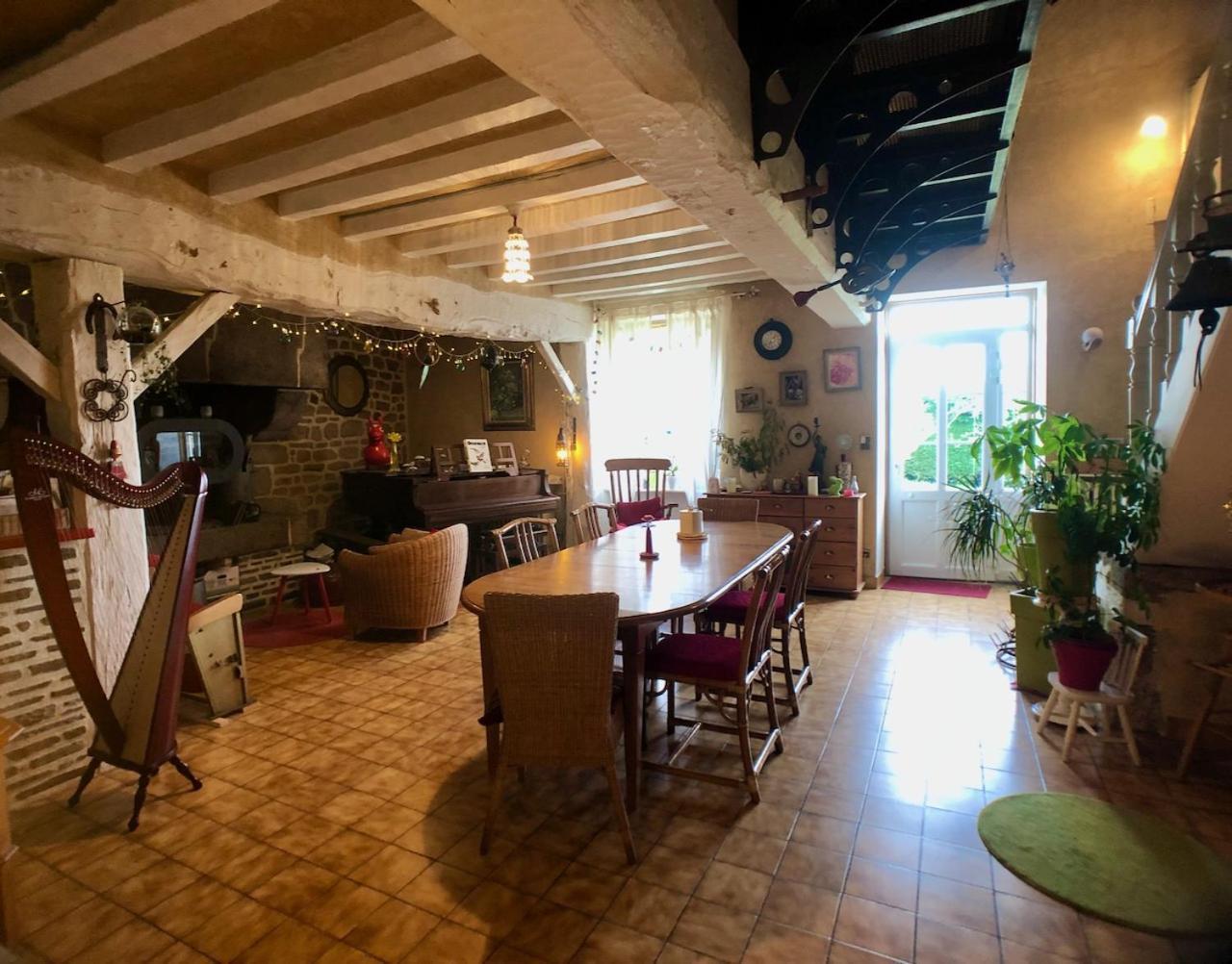 Chambre Les Anges proche Mont Saint-Michel, Maison d'hôtes l'Angevinière Extérieur photo